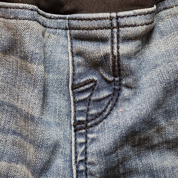 Isabel Maternity by Ingrid&Isabel full panel jegging Size 12 - Picture 4 of 10